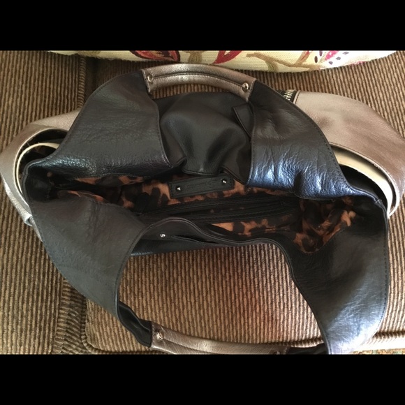 Purse - Picture 3 of 3